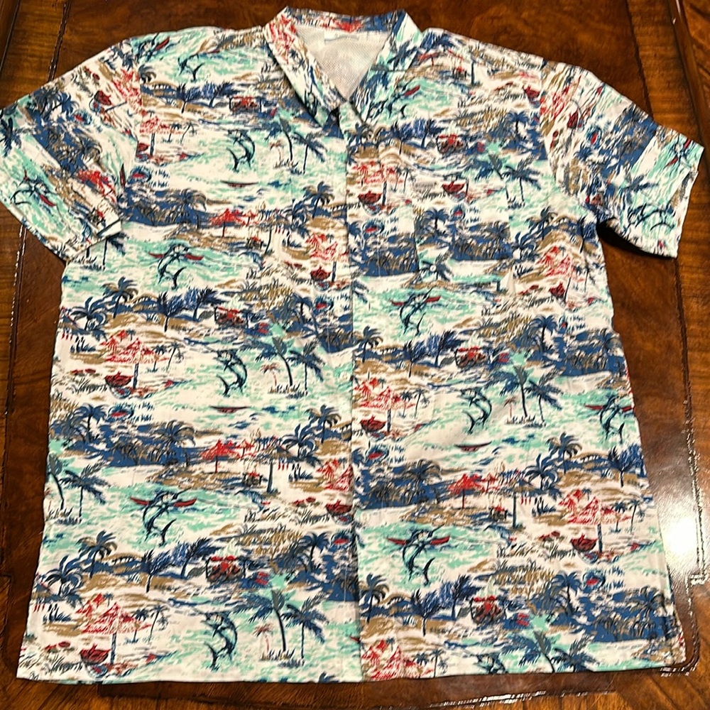 Columbia sportswear fishing shirt button down short sleeve size 2xl, like new